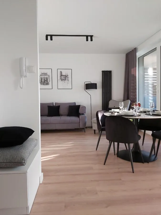 Apartament 150 Zaspa Vvita Z Prywatnym Ogrodem I Tarasem Apartment Gdansk